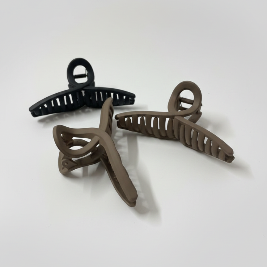 Ribbon-Shaped Claw Clips
