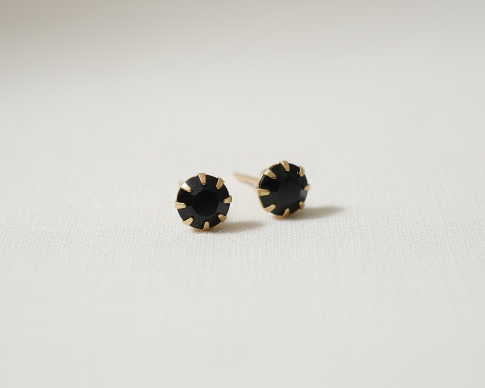 black diamond stud