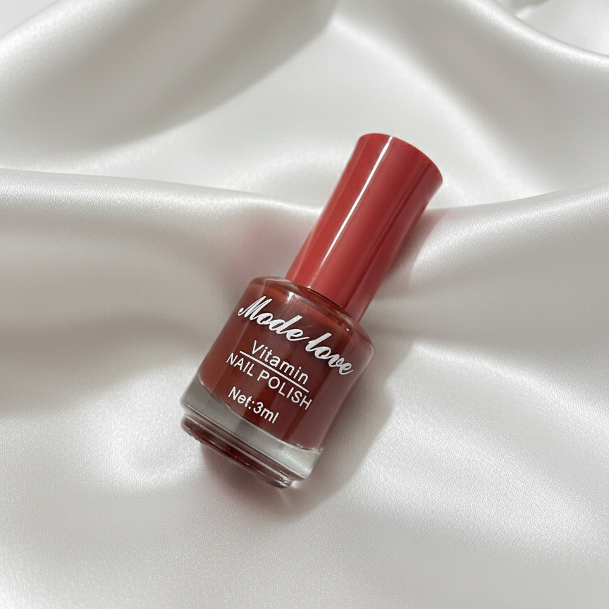 Long-Lasting Glossy Nail Polish