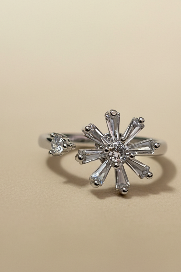 Snowflake Diamond Cluster Ring __ Silver
