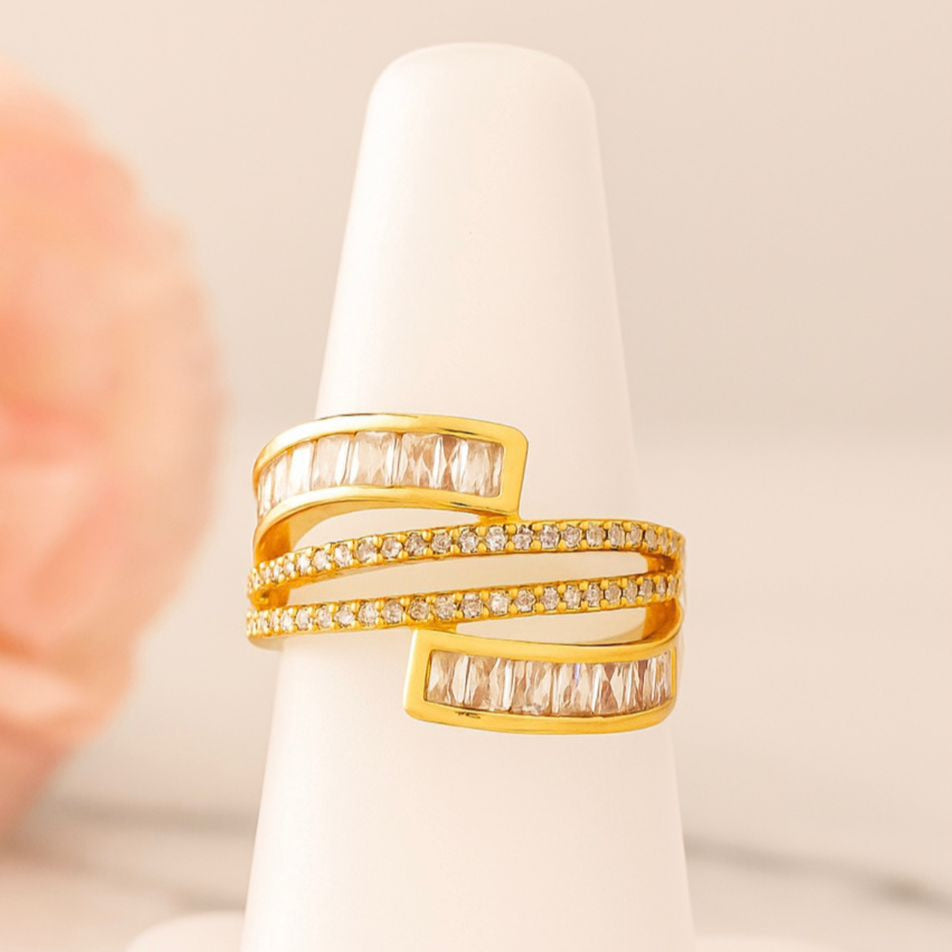Crossover Gold Ring